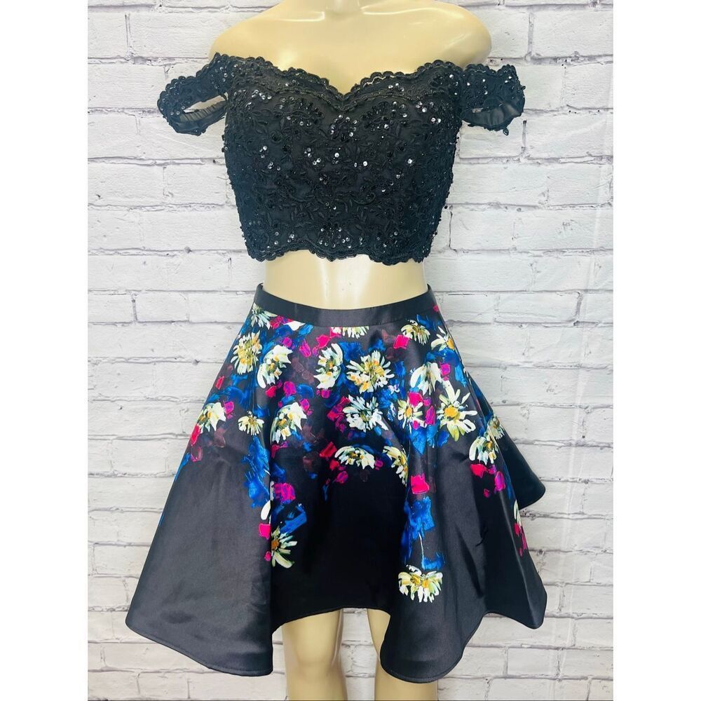 Ellie Wilde Womens Black Blue Floral Homecoming Cocktail Two-Piece Dress Size 8